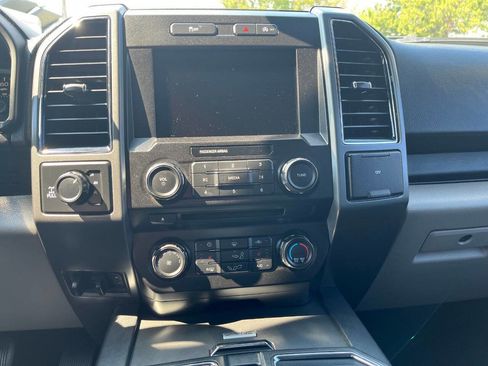 Used 2018 Ford F150 XLT w/ Equipment Group 302A Luxury image 11