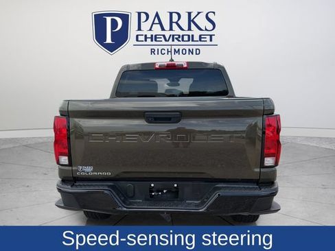 Used 2023 Chevrolet Colorado W/T RWD image 6
