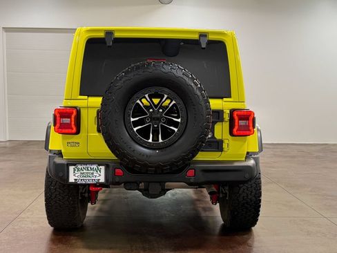 Used 2024 Jeep Wrangler Unlimited Rubicon AWD/4WD image 25