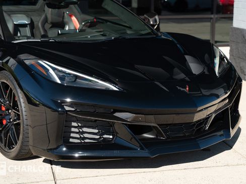 Used 2025 Chevrolet Corvette Z06 w/ Battery Protection Package image 2