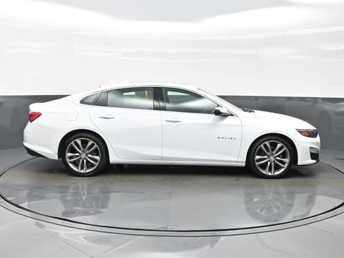 Used 2023 Chevrolet Malibu LT w/ Driver Confidence Package FWD image 7