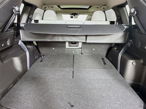 New 2025 Mitsubishi Outlander SE image 26