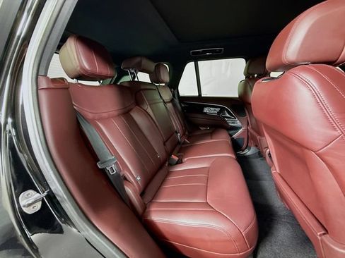 Certified 2023 Land Rover Range Rover SE AWD/4WD image 29