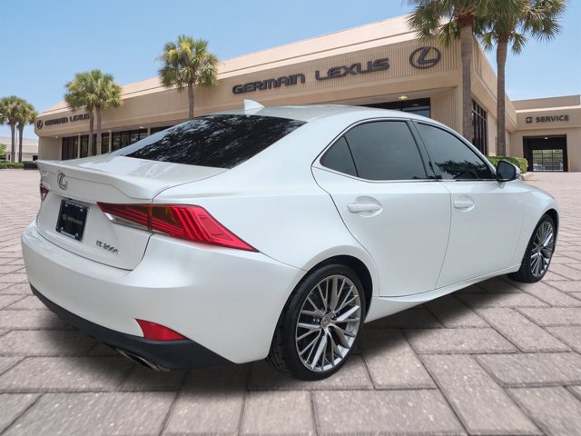 Used 2017 Lexus IS 200t RWD image 4