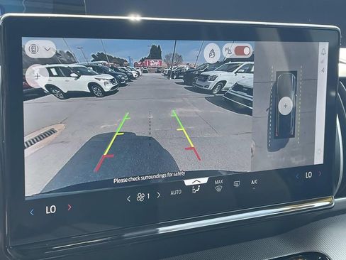 Used 2026 Ford Expedition Active image 21