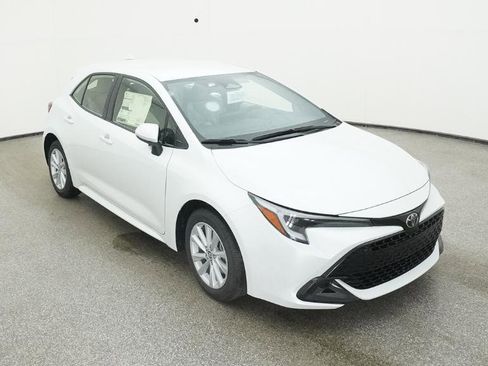 New 2025 Toyota Corolla SE image 29