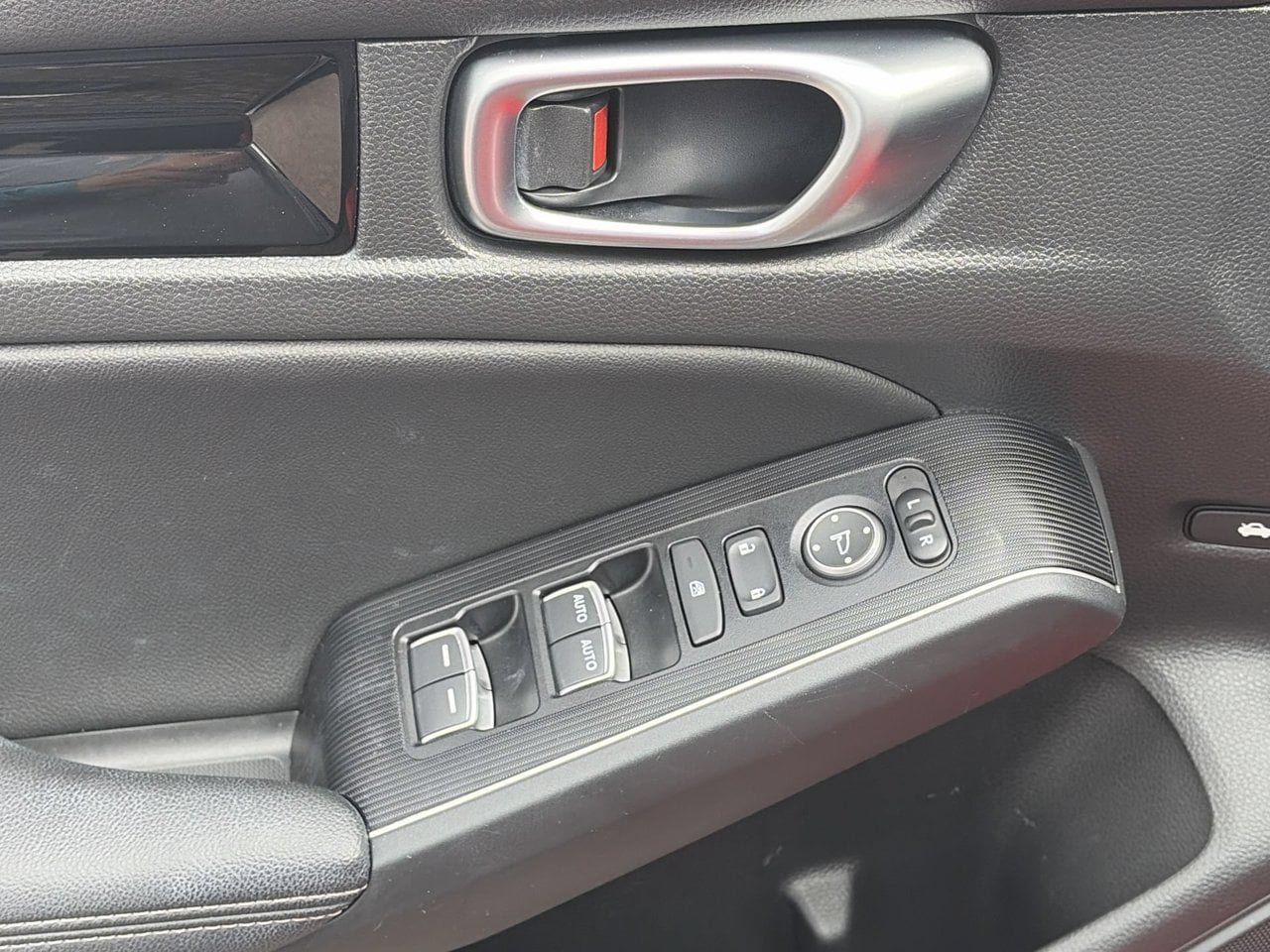 Used 2023 Honda Civic Touring image 20