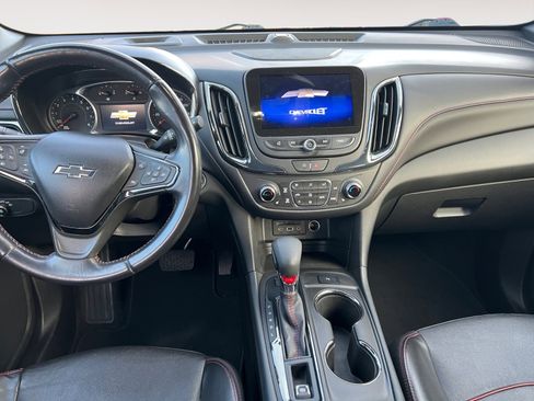 Used 2022 Chevrolet Equinox RS w/ RS Leather Package image 11