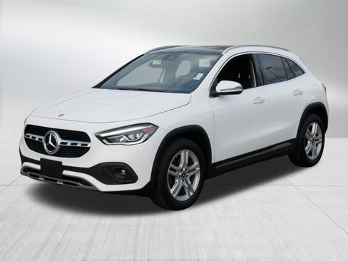 Used 2022 Mercedes-Benz GLA 250 4MATIC image 3