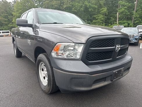 Used 2020 RAM 1500 Tradesman AWD/4WD image 7
