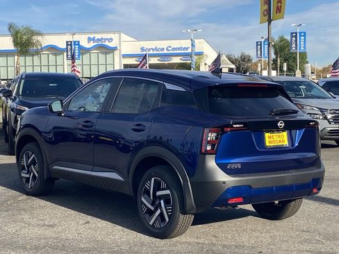 New 2026 Nissan Kicks SV image 4