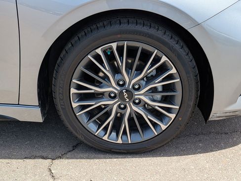 Used 2024 Kia Forte GT-Line w/ GT-Line Premium Package FWD image 7