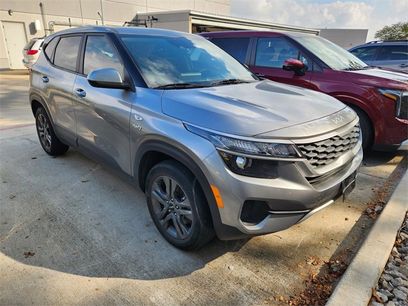 Certified 2022 Kia Seltos LX