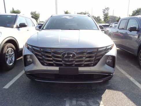 Used 2024 Hyundai Tucson Limited AWD/4WD image 2