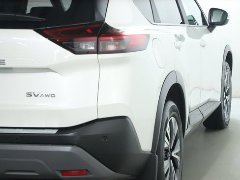 Certified 2023 Nissan Rogue SV w/ SV Premium B Package AWD/4WD image 46