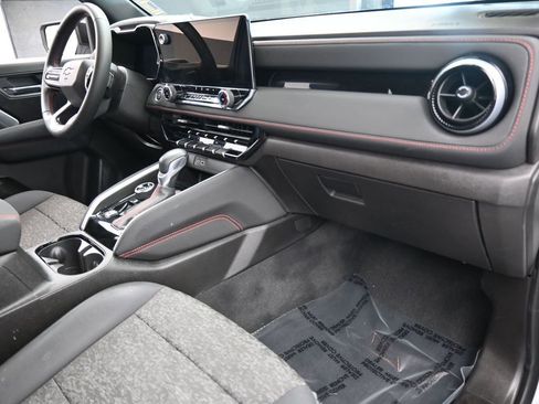 Used 2023 Chevrolet Colorado Z71 image 44