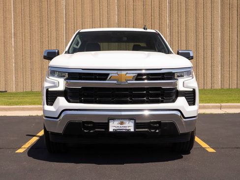 New 2025 Chevrolet Silverado 1500 LT image 3