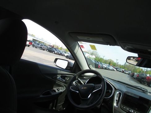 Used 2020 Chevrolet Malibu LT image 21