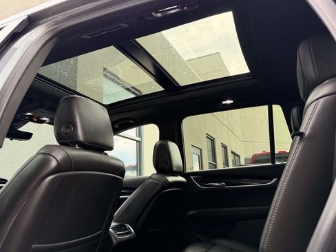 Used 2021 Cadillac XT6 Premium Luxury AWD/4WD image 16