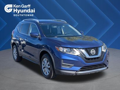 Used 2018 Nissan Rogue SV