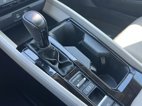 Used 2023 Honda Accord EX-L image 34