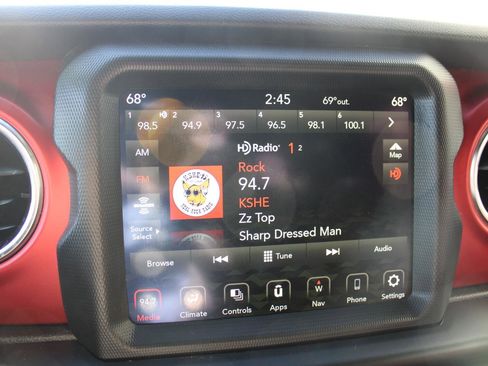 Used 2021 Jeep Wrangler Rubicon image 18