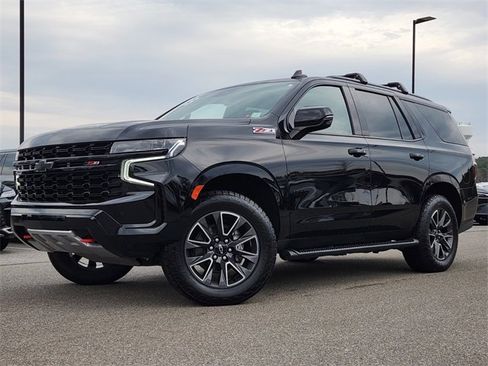 Used 2023 Chevrolet Tahoe Z71 w/ Luxury Package image 24