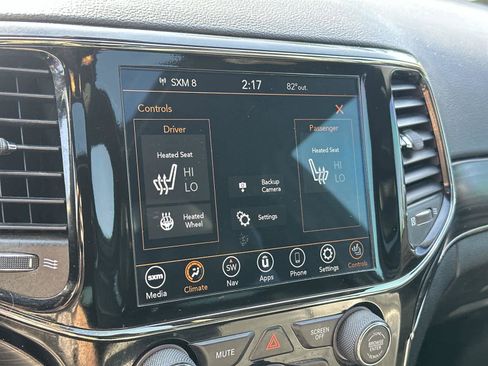 Used 2020 Jeep Grand Cherokee Limited X image 29