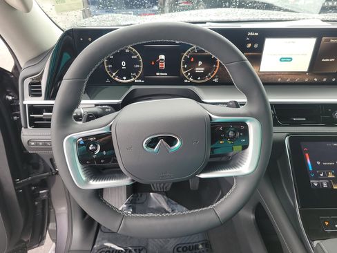 New 2026 INFINITI QX80 Luxe image 23