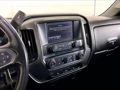 Used 2018 Chevrolet Silverado 1500 LT w/ All Star Edition image 9