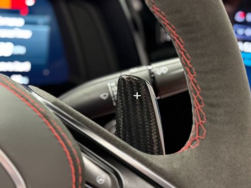 Used 2024 Chevrolet Corvette Z06 RWD image 21