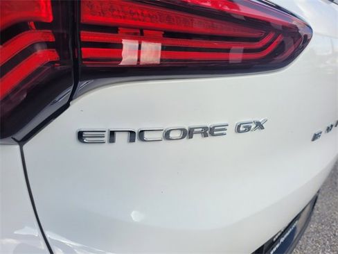 New 2025 Buick Encore GX Sport Touring w/ Advanced Technology Package image 10