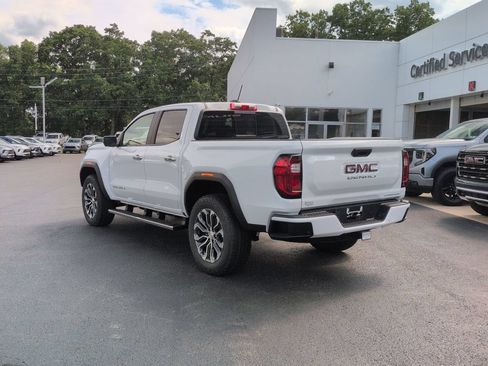 New 2026 GMC Canyon Denali AWD/4WD image 7