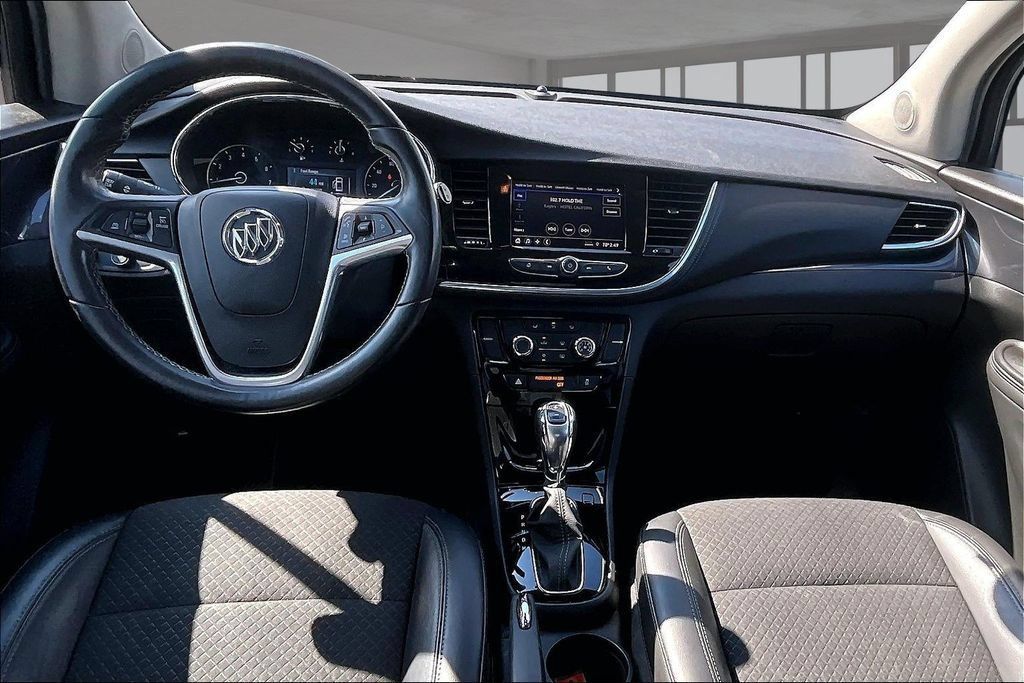 Used 2022 Buick Encore Preferred w/ Safety Package AWD/4WD image 16