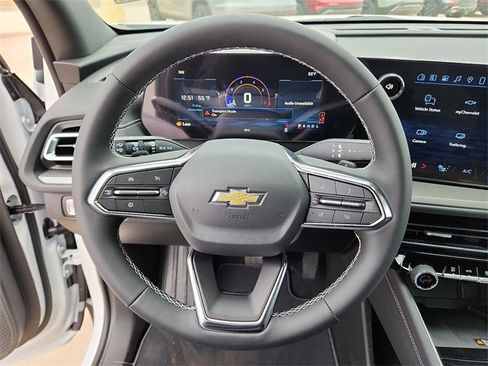 New 2026 Chevrolet Traverse LT image 17