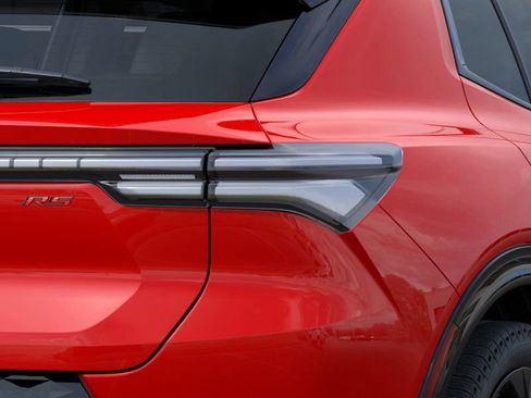 New 2026 Chevrolet Equinox EV RS image 12