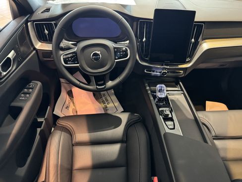 New 2026 Volvo XC60 B5 Ultra w/ Climate Package image 13