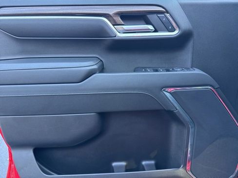 Used 2023 Chevrolet Silverado 1500 LT Trail Boss w/ Protection Package image 9