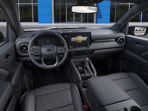 New 2025 Chevrolet Colorado Z71 w/ Technology Package image 38