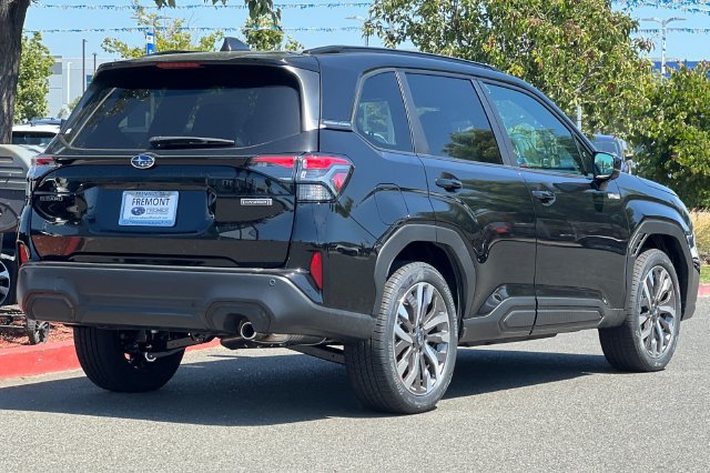 New 2026 Subaru Forester Touring AWD/4WD image 4