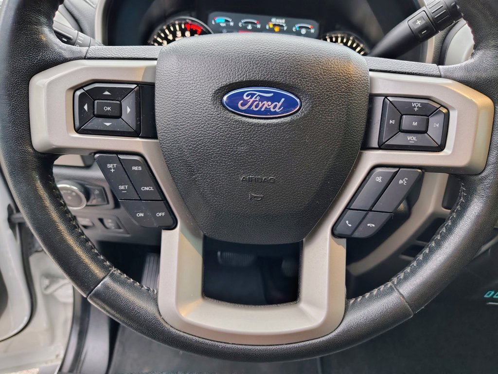 Used 2018 Ford F150 Lariat w/ Trailer Tow Package RWD image 26