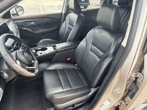 Used 2021 Nissan Rogue SL w/ Premium Package FWD image 13