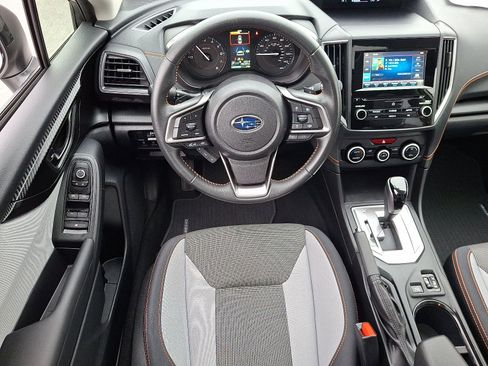 Used 2023 Subaru Crosstrek 2.0i Premium image 11
