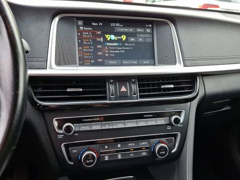 Used 2019 Kia Optima S image 23
