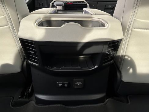 New 2026 Toyota Tundra Limited AWD/4WD image 12