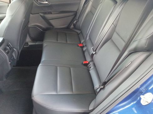 Used 2023 Nissan Rogue SL w/ SL Premium Package AWD/4WD image 13