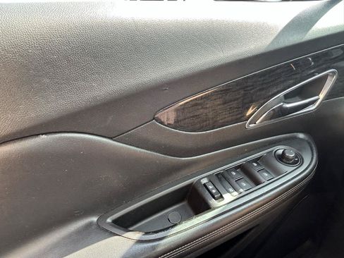Used 2013 Buick Encore Convenience FWD image 28