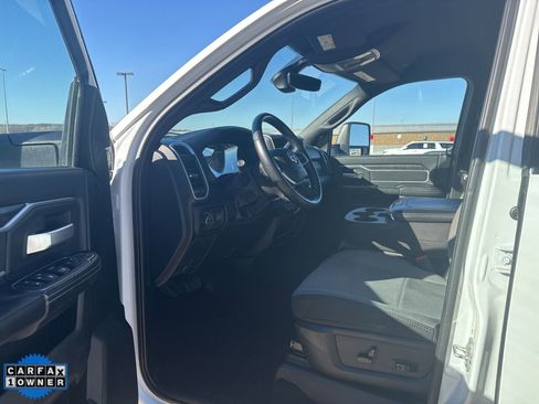 Used 2024 RAM 3500 Big Horn AWD/4WD image 12