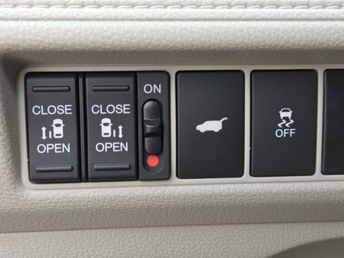 New 2026 Honda Odyssey EX-L image 11