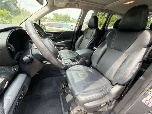 Used 2019 Subaru Forester Limited AWD/4WD image 18